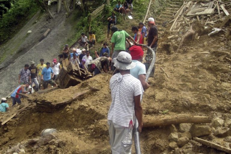 PHILIPPINES – CATASTROPHE: Des mineurs philippins engloutis par le typhon Mangkhut