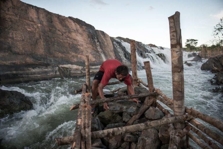 LAOS – REPORTAGE : Les pêcheurs de Si Phan Don