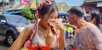 Songkran fille Samui