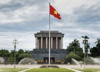 Ho Chi Minh mausolée