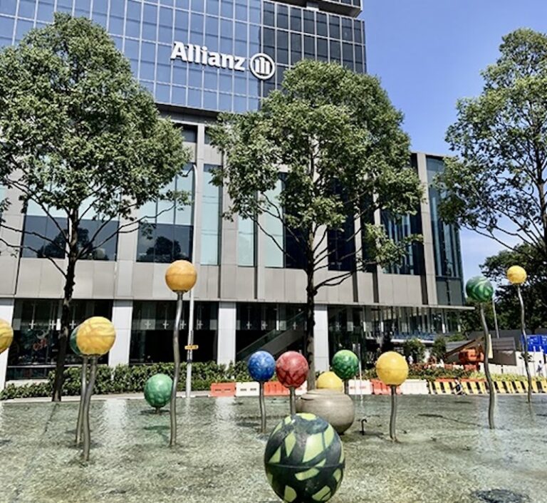 SINGAPOUR – FRANCE : Allianz met la main sur l’assureur Income