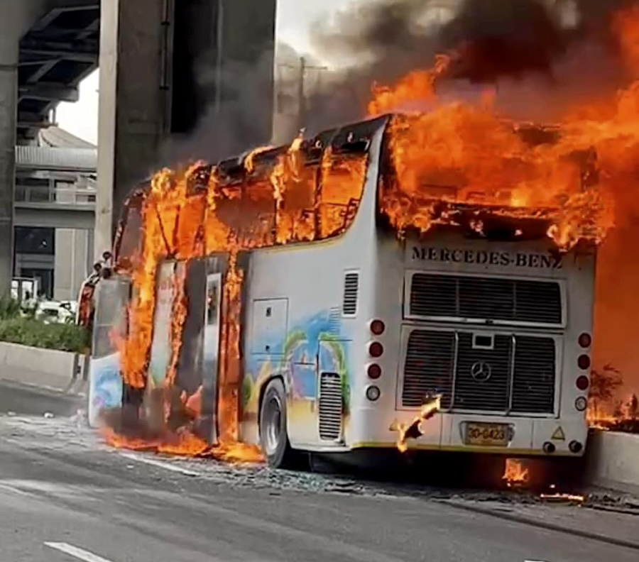 Incendie bus scolaire Thaïlande