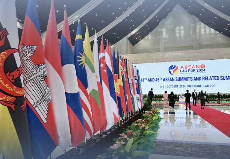 ASEAN – GÉOPOLITIQUE : Après le sommet de Vientiane, quels espoirs pour l’organisation régionale ?